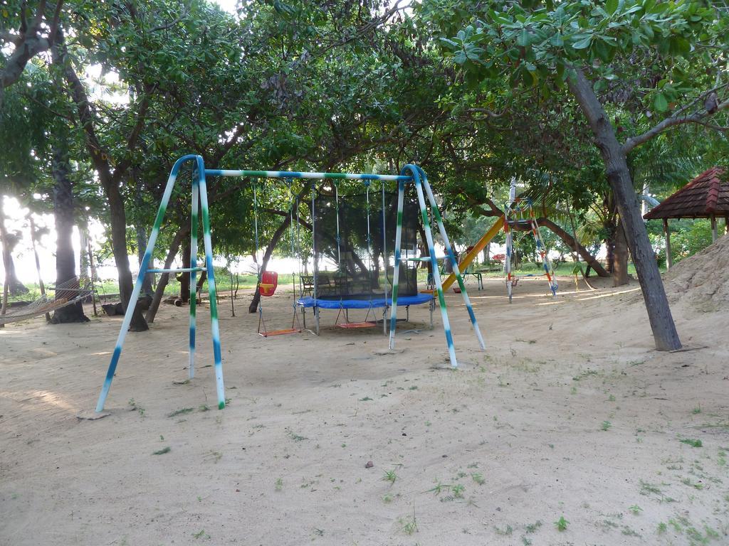 Riviera Resort Batticaloa Dış mekan fotoğraf