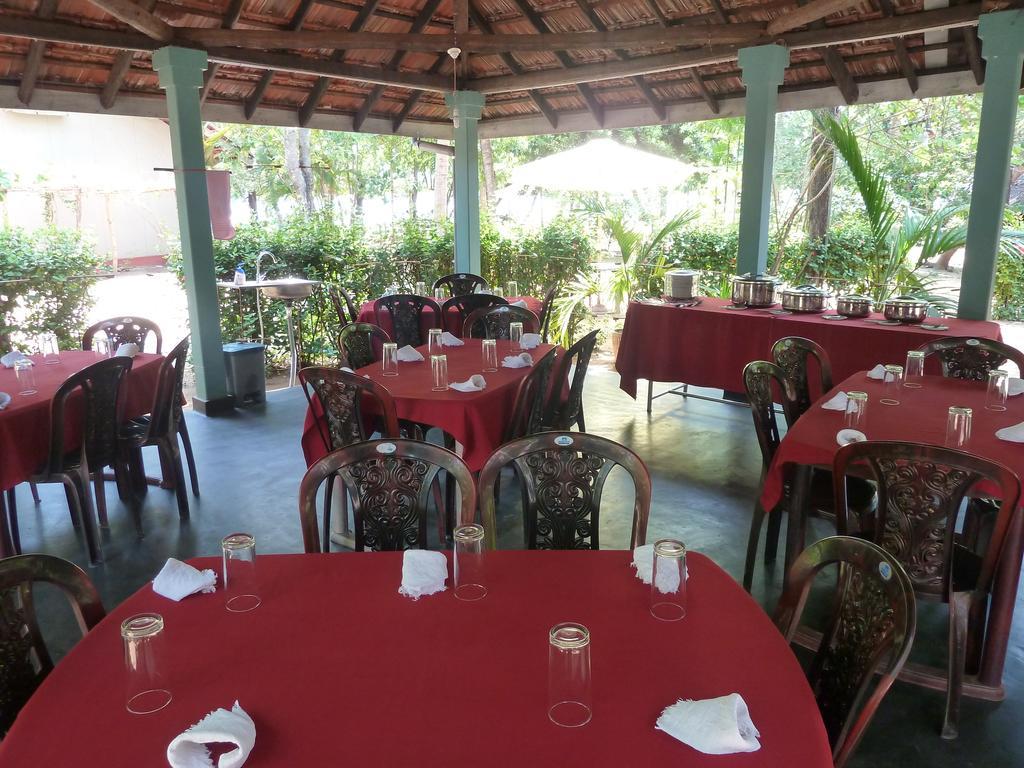 Riviera Resort Batticaloa Dış mekan fotoğraf