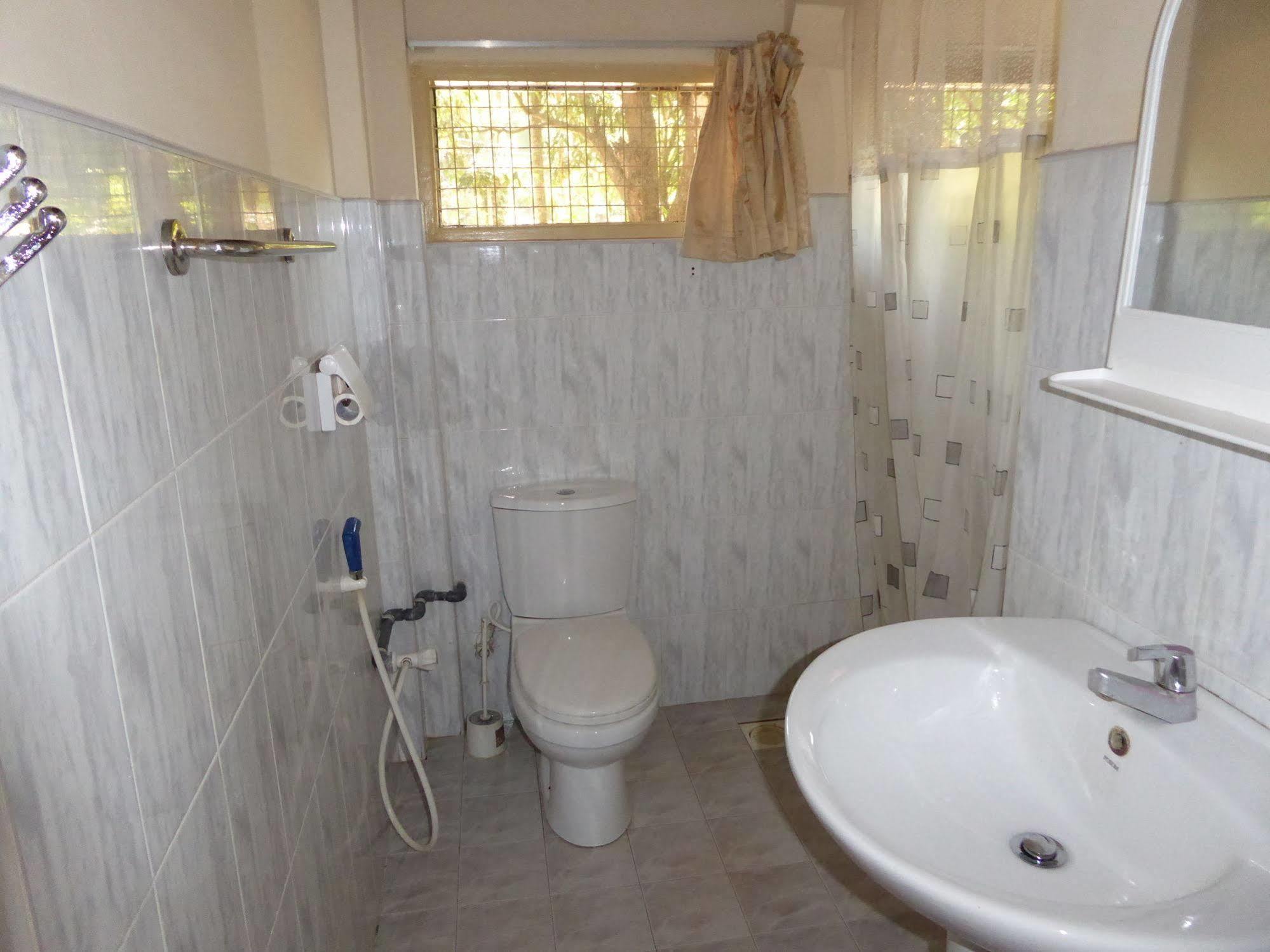 Riviera Resort Batticaloa Dış mekan fotoğraf