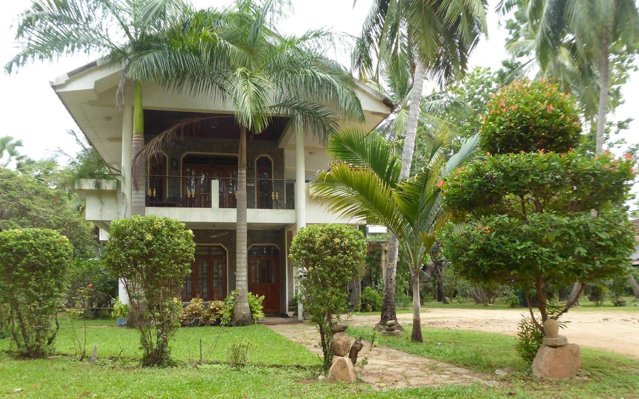 Riviera Resort Batticaloa Dış mekan fotoğraf