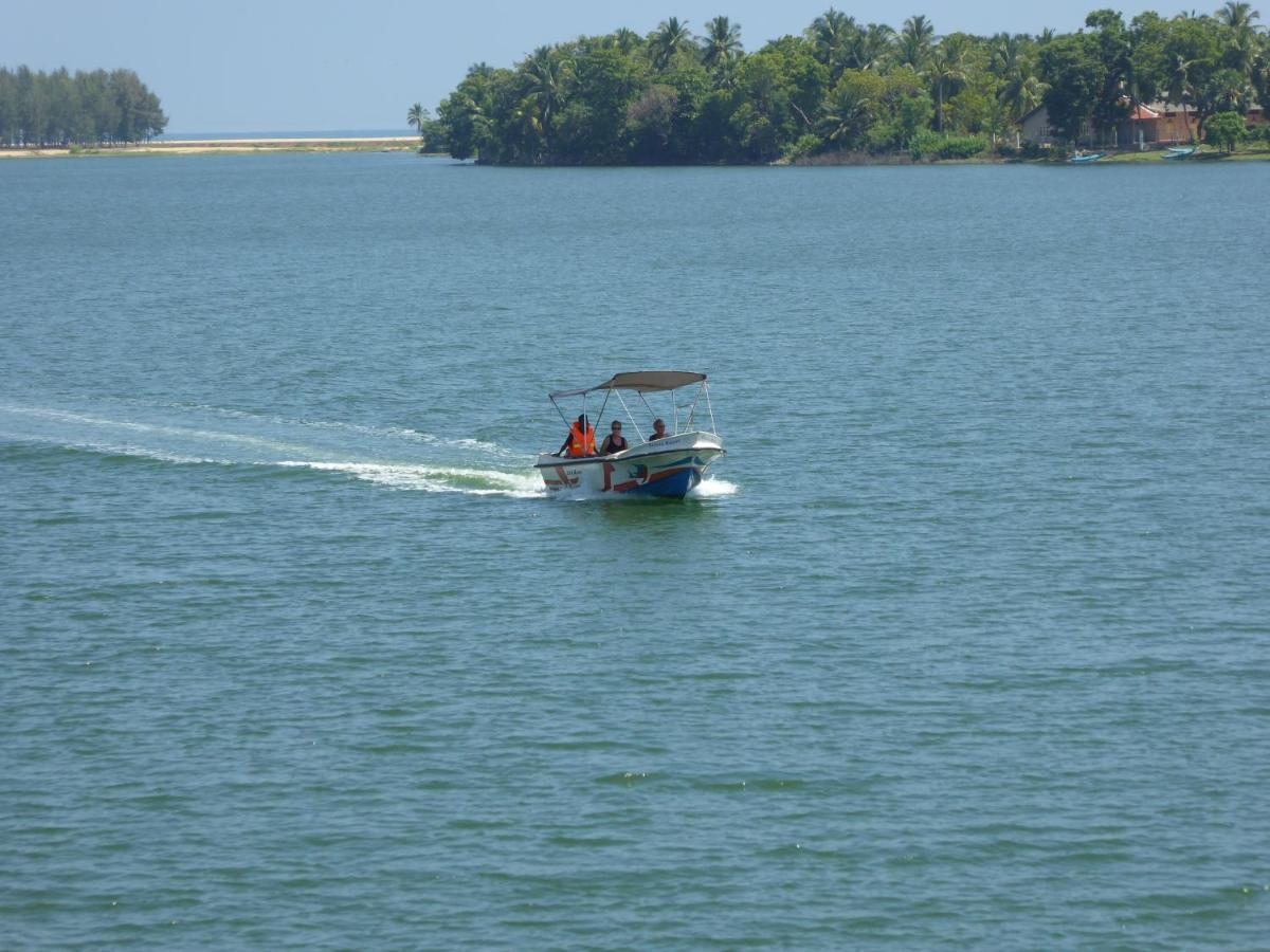 Riviera Resort Batticaloa Dış mekan fotoğraf